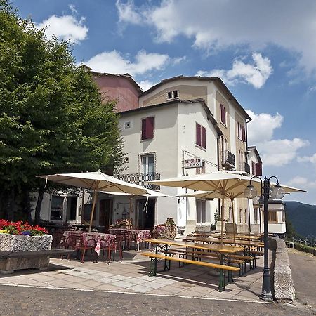 Albergo Ristorante Leso Bosco Chiesanuova Exteriér fotografie