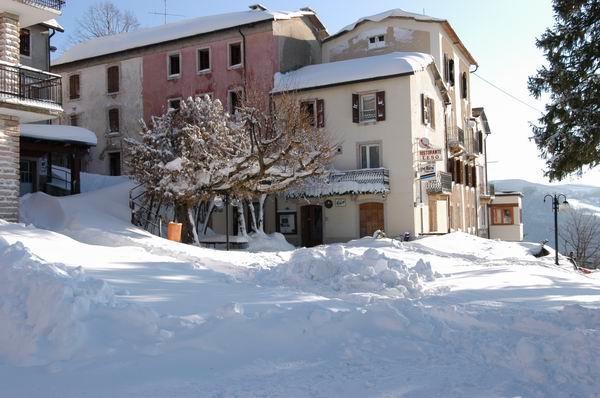 Albergo Ristorante Leso Bosco Chiesanuova Exteriér fotografie